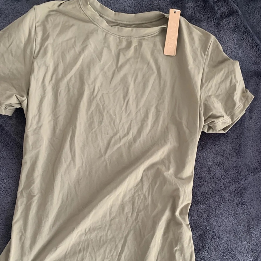 nwt skims khaki kaki short sleeve shirt crewneck sz s small green army tee